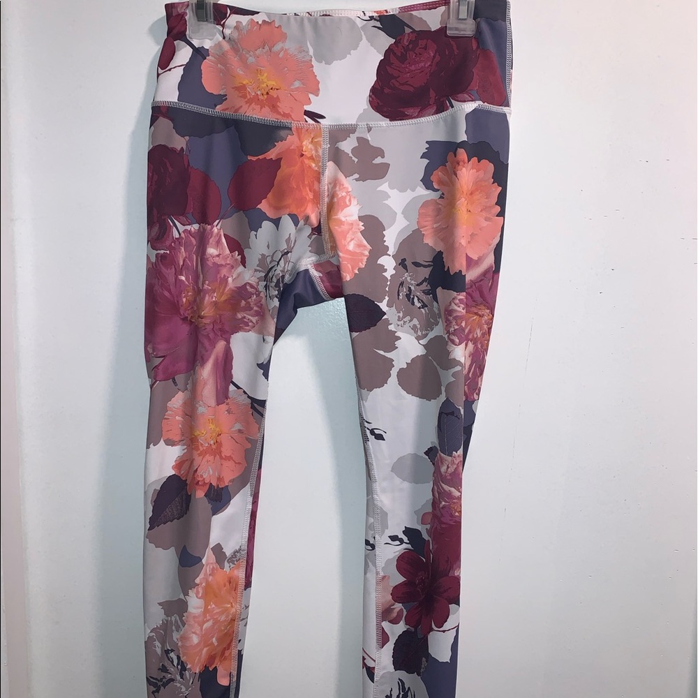 Athletic pants